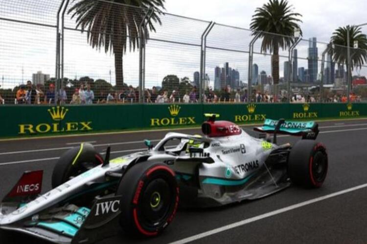 Australian Grand Prix: Lewis Hamilton ‘ไม่สนุก’ ในการขับรถ Mercedes ใหม่